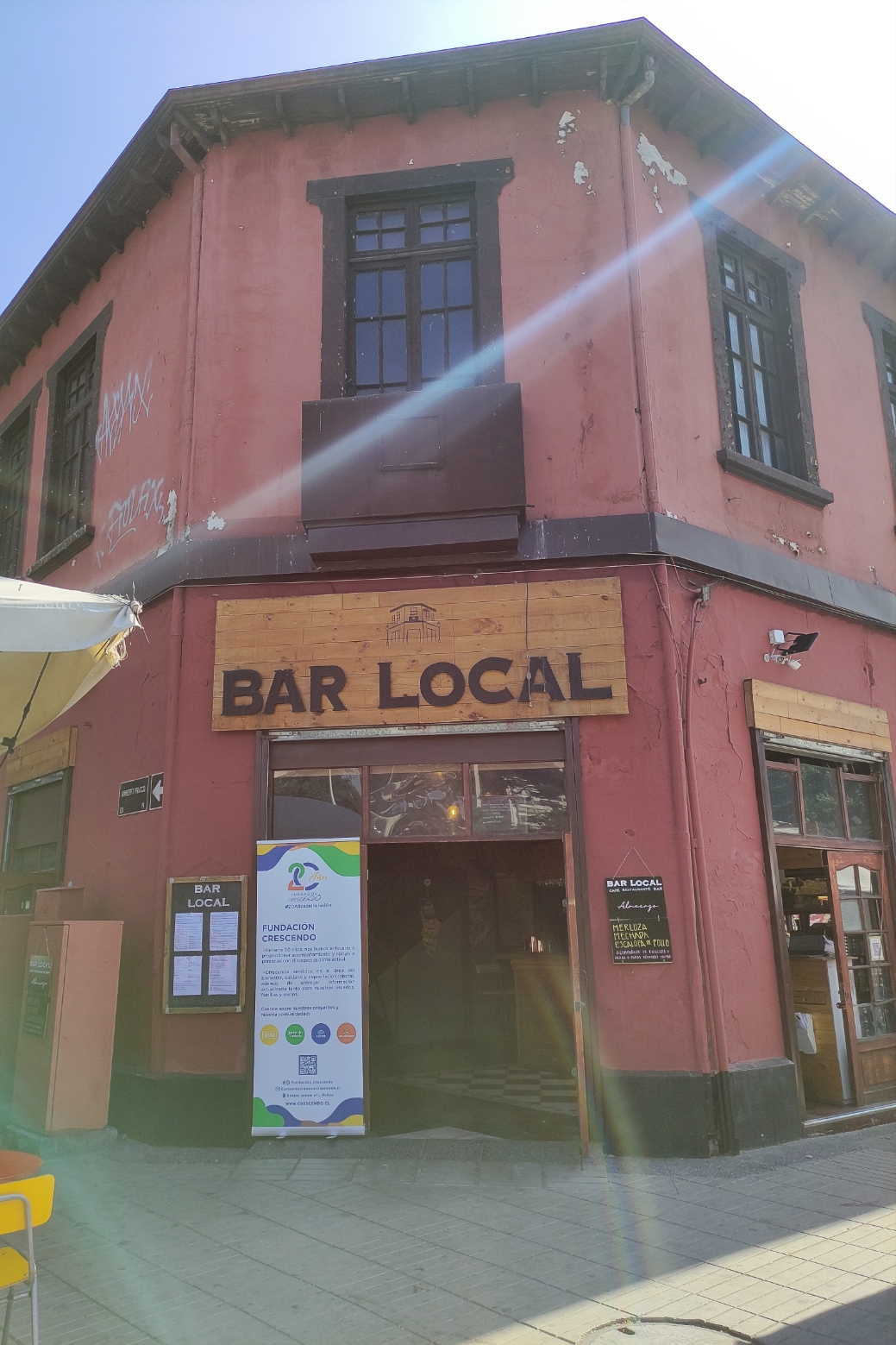 bar-local